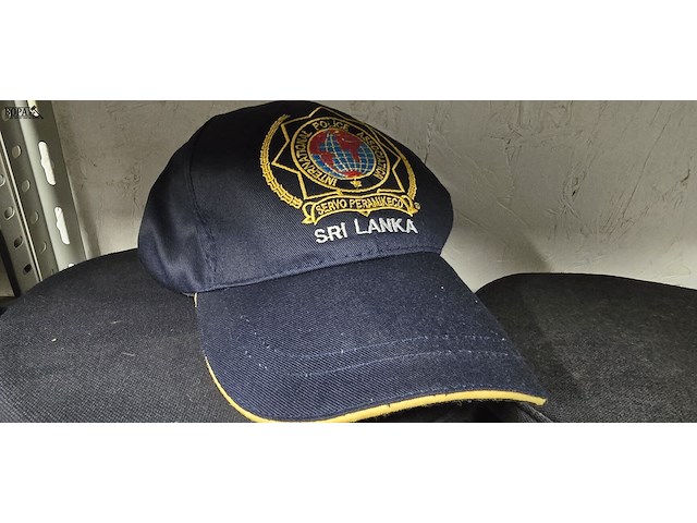 Lot 23 - sri lanka 3 stuks - afbeelding 3 van  4