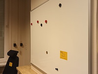 Lot 23 - whiteboard - afbeelding 2 van  2