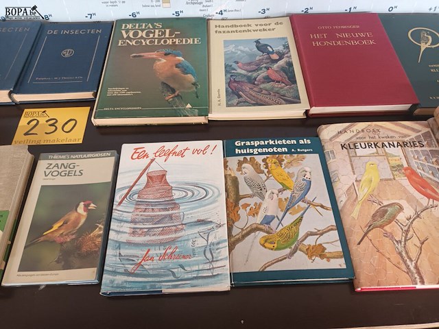 Lot 230 - boeken over vogels en dieren. 17 stuks - afbeelding 4 van  5