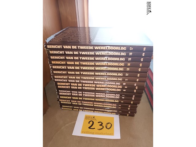 Lot 230 - boekenreeks wo ii - afbeelding 2 van  3