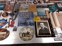 Lot 230 - militaria. 33 stuks - afbeelding 8 van  8