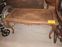 Lot 230 - salontafel louis xv