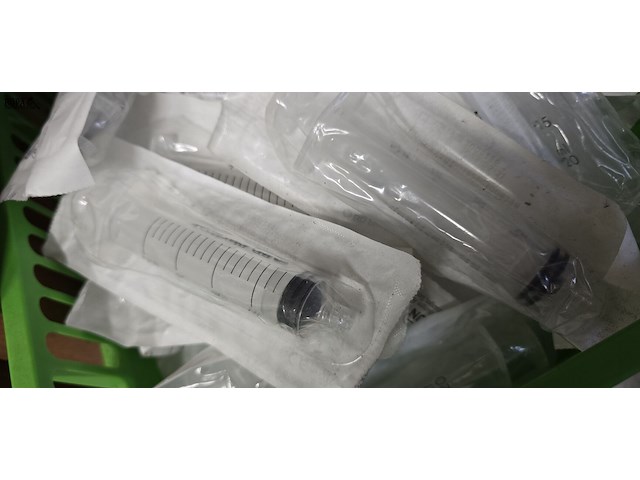 Lot 231 - mand spuiten 20 ml - afbeelding 2 van  2