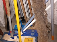 Lot 231 - poetsmateriaal. 10 stuks - afbeelding 3 van  3