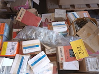 Lot 232 - bevestigingsmateriaal - afbeelding 4 van  4