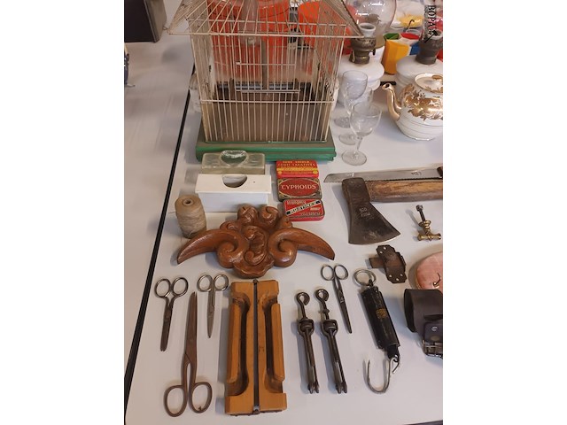 Lot 232 - brocante. 70 stuks - afbeelding 8 van  8