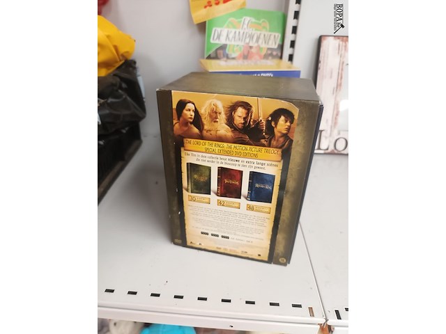 Lot 232 - dvd-verzamelboxen - 3 stuks - afbeelding 2 van  6
