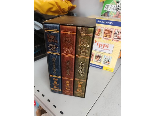Lot 232 - dvd-verzamelboxen - 3 stuks - afbeelding 3 van  6