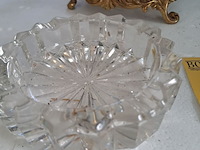 Lot 232 - lot kristallen decoratie getekend - afbeelding 3 van  4