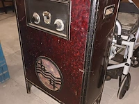 Lot 232 - philips radio meubel - afbeelding 2 van  6