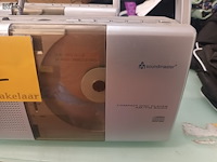 Lot 232 - radio/cd speler soundmaster. 2 stuks - afbeelding 2 van  3