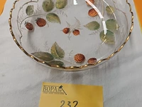 Lot 232 - schaal in geëtst glas
