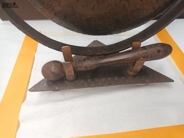 Lot 233 - antieke gong - afbeelding 3 van  5