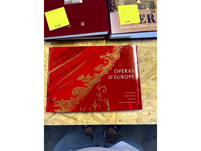 Lot 233 - de opera van gent uitgeven lannoo en boek deel opéras d'euro - afbeelding 7 van  10