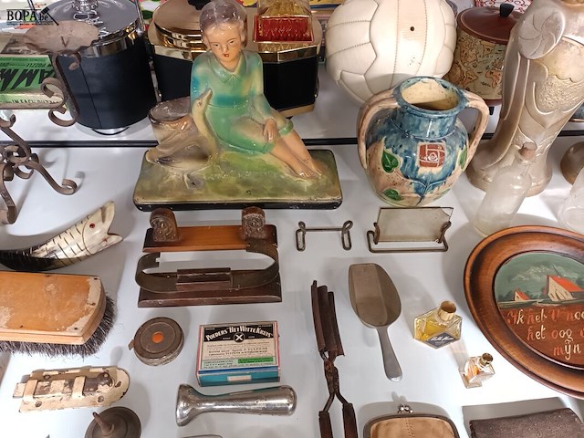 Lot 234 - brocante. 75 stuks - afbeelding 4 van  8