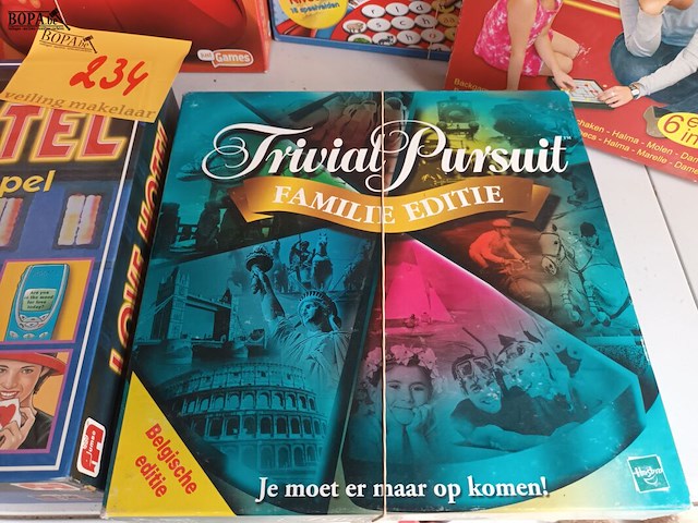 Lot 234 - gezelschapsspellen - 7 stuks - afbeelding 3 van  4