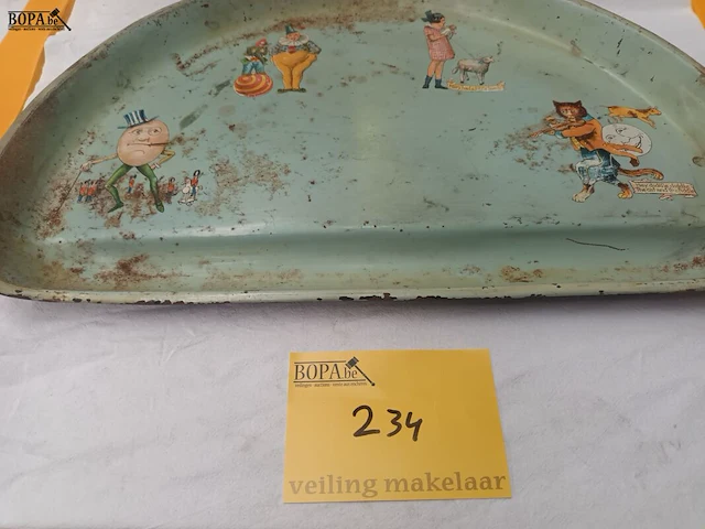 Lot 234 - vintage speelgoed. 3 stuks - afbeelding 2 van  7