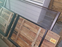 Lot 235 - diversen - afbeelding 1 van  1
