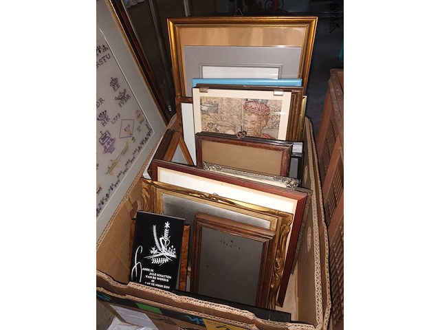 Lot 235 - kaders. 56 stuks - afbeelding 3 van  5