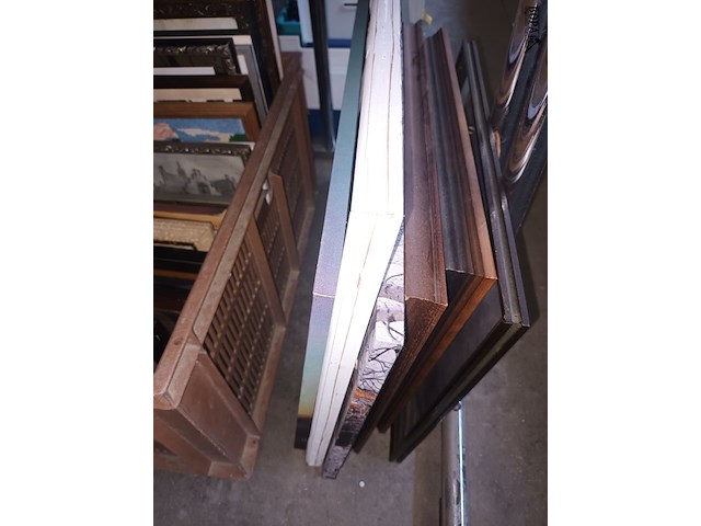 Lot 235 - kaders. 56 stuks - afbeelding 5 van  5