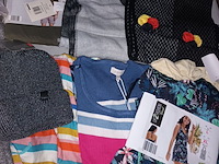 Lot 235 - kledij dames en heren. 24 stuks - afbeelding 5 van  5