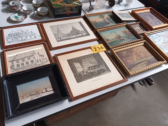 Lot 236 - kaders. 12 stuks - afbeelding 1 van  8