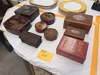 Lot 236 - kistjes. 9 stuks