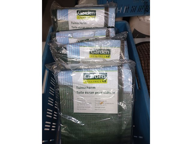 Lot 236 - tuinschermen en matten. 7 stuks - afbeelding 2 van  6