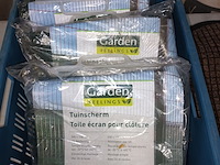 Lot 236 - tuinschermen en matten. 7 stuks - afbeelding 2 van  6