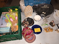 Lot 237 - decoratie. 24 stuks - afbeelding 1 van  6