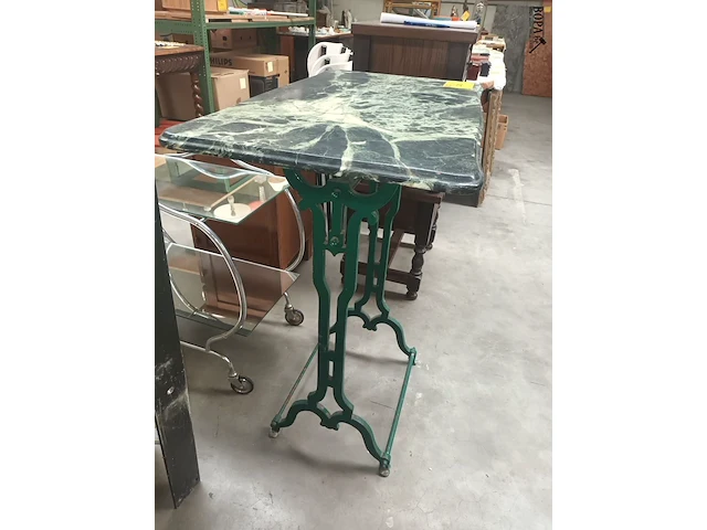 Lot 238 - bistro tafel - afbeelding 2 van  3