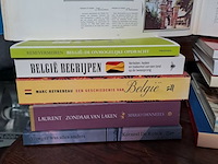 Lot 238 - lot boeken geschiedenis in belgië / belgië in beeld - afbeelding 2 van  3