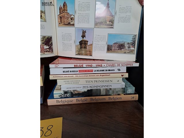 Lot 238 - lot boeken geschiedenis in belgië / belgië in beeld - afbeelding 3 van  3