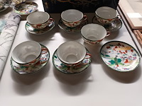 Lot 239 - chinese decoratie en servies. 50 stuks - afbeelding 3 van  7