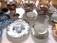 Lot 239 - chinese decoratie en servies. 50 stuks - afbeelding 7 van  7