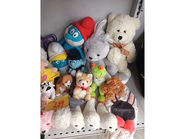 Lot 239 - knuffels - afbeelding 4 van  4