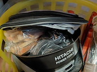 Lot 239 - lot bbq benodigheden allerlei - afbeelding 4 van  4