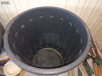 Lot 24 - afvalbak met deksel - afbeelding 3 van  3