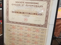 Lot 24 - antieke obligaties in kader