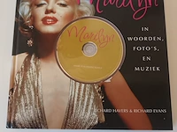 Lot 24 - boeken marilyn monroe. 2 stuks - afbeelding 2 van  6