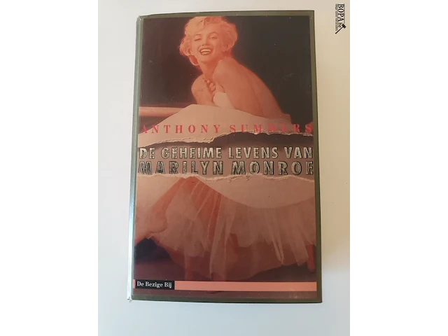 Lot 24 - boeken marilyn monroe. 2 stuks - afbeelding 6 van  6