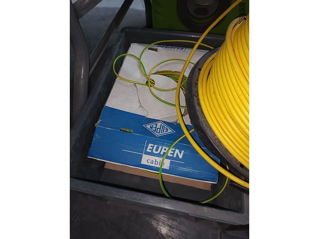 Lot 24 - elektriciteitskabel - afbeelding 5 van  5