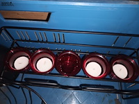 Lot 24 - kaarsen, theelichtjes en aromasticks - afbeelding 4 van  5