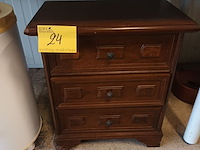 Lot 24 - ladekastje - afbeelding 3 van  4