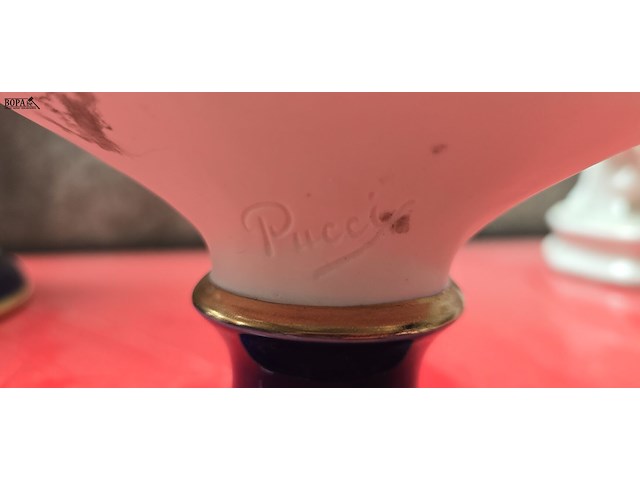 Lot 24 - porseleinen bustes get pucci, 3 stuks - afbeelding 3 van  3