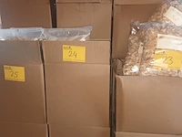 Lot 24 - rookmot populier 1 kg. 19 stuks