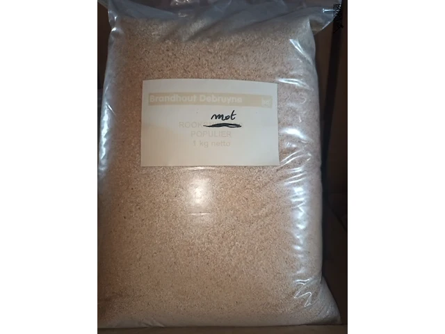 Lot 24 - rookmot populier 1 kg. 19 stuks - afbeelding 2 van  2