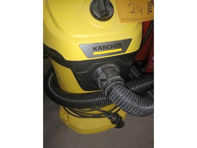 Lot 24 - stofzuiger kärcher - afbeelding 2 van  4