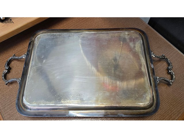 Lot 24 - verzilverd dienblad - afbeelding 2 van  2