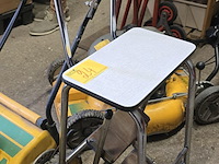 Lot 24 - vintage trapladder 3 treden - afbeelding 1 van  2